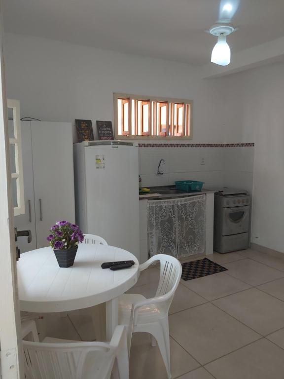 Flat quarto e sala, mobiliado 100 mts PRAIA e VILA, Rua da caixa econômica Federal Praia do Forte Exterior foto