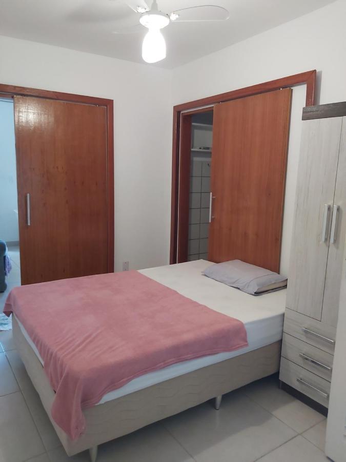 Flat quarto e sala, mobiliado 100 mts PRAIA e VILA, Rua da caixa econômica Federal Praia do Forte Exterior foto
